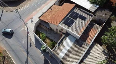 Casa com 3 quartos - Senador Canedo